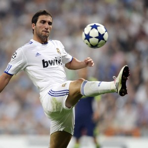 KY Sports-运动员公益：他们用行动践行“篮球精神”和责任，篮球运动员精神的诗句